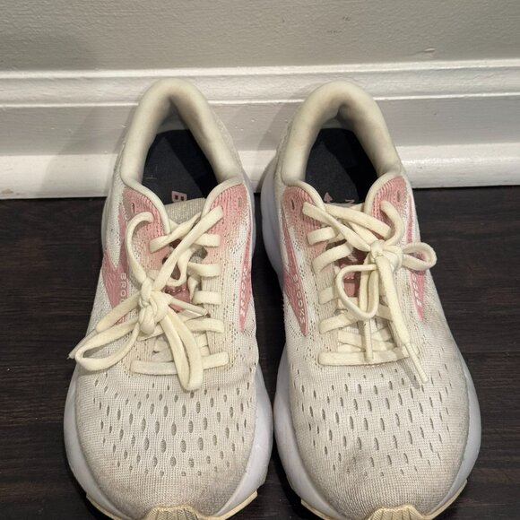 Brooks Women's Ghost 16 Creme / Pink - Size 5.5 - Picture 4 of 6
